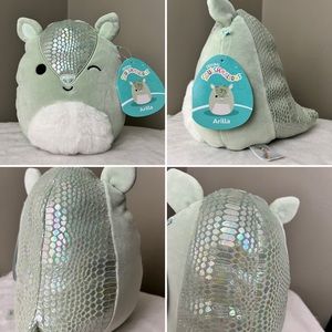 SALE Arilla the Armadillo Wildlife Squishmallows
